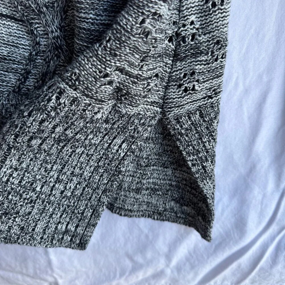 Gray Cable Knit Button-Up Cardigan Longline, Cozy & Stylish, Size 2X - Picture 5 of 8